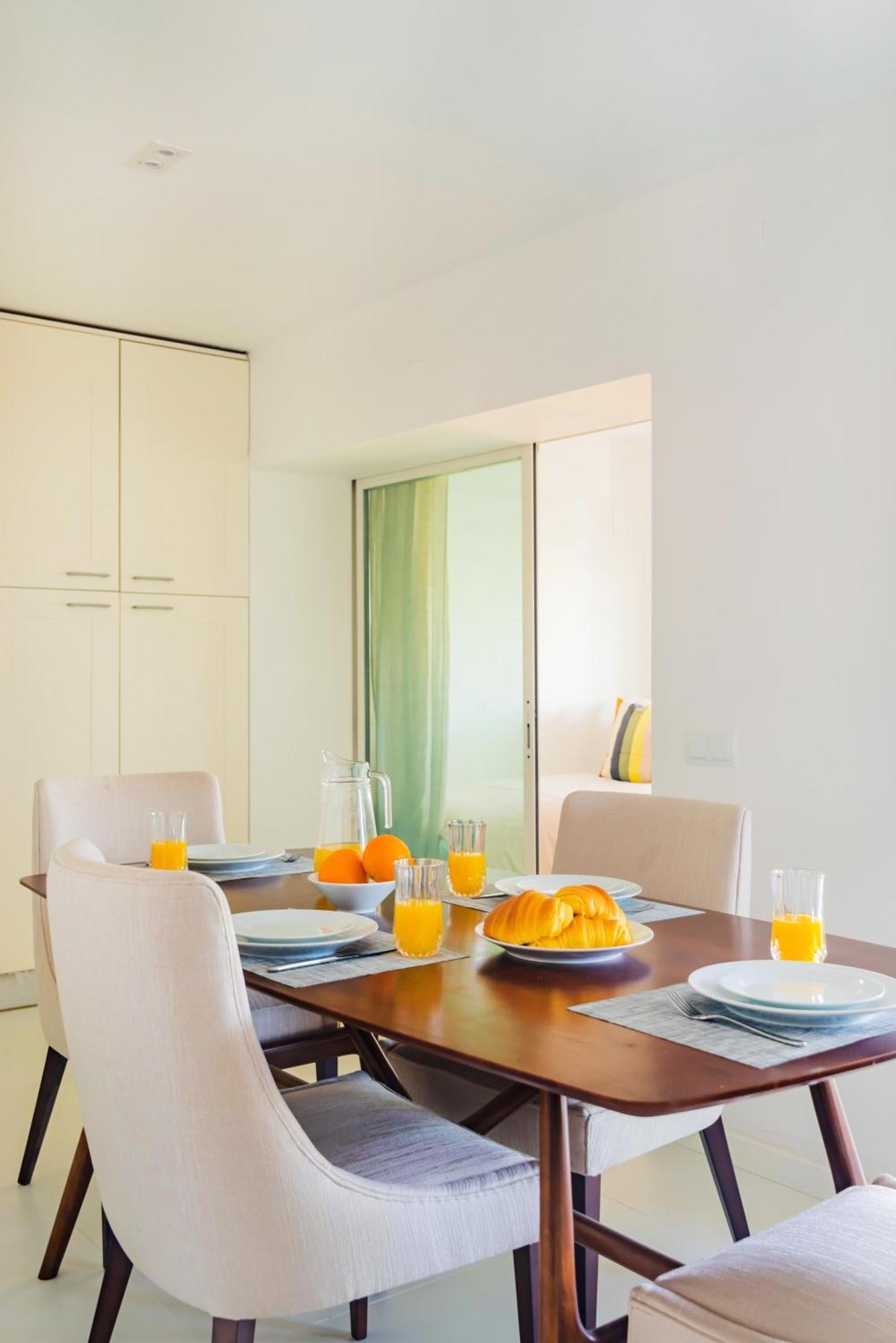 Estoril Riviera Apartments Стая снимка